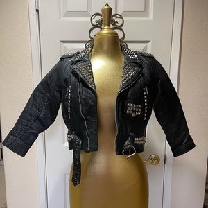 Vintage hand studded 100% leather cropped jacket